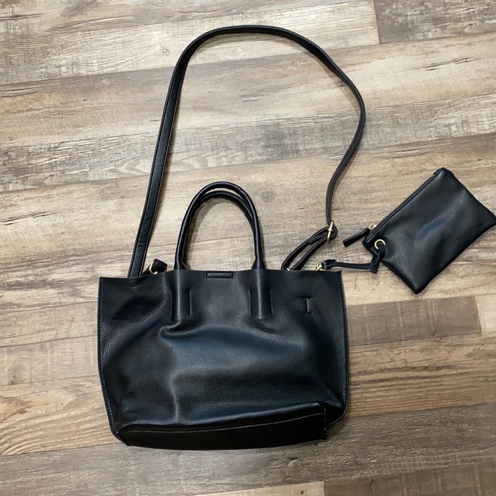 Street Level • Black Shoulder Bag